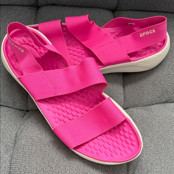 CROCS Shoes - CROCS Women's Bright Pink Strappy Sandals - size 10